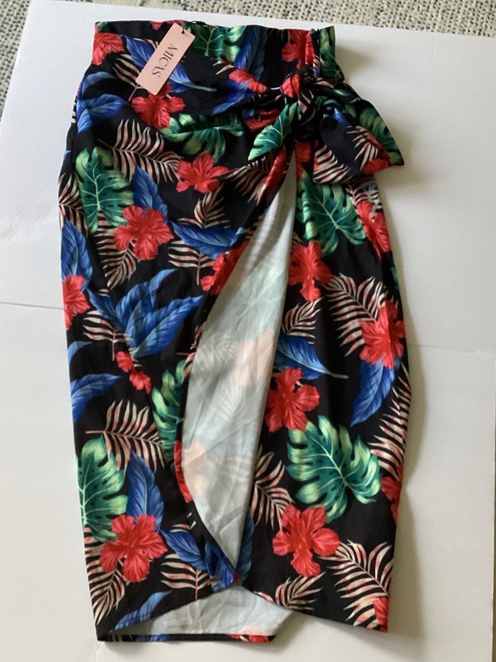 MICS Black Tropical Floral Sarong Cover-Up in Red & Blue - Picture 2 of 4
